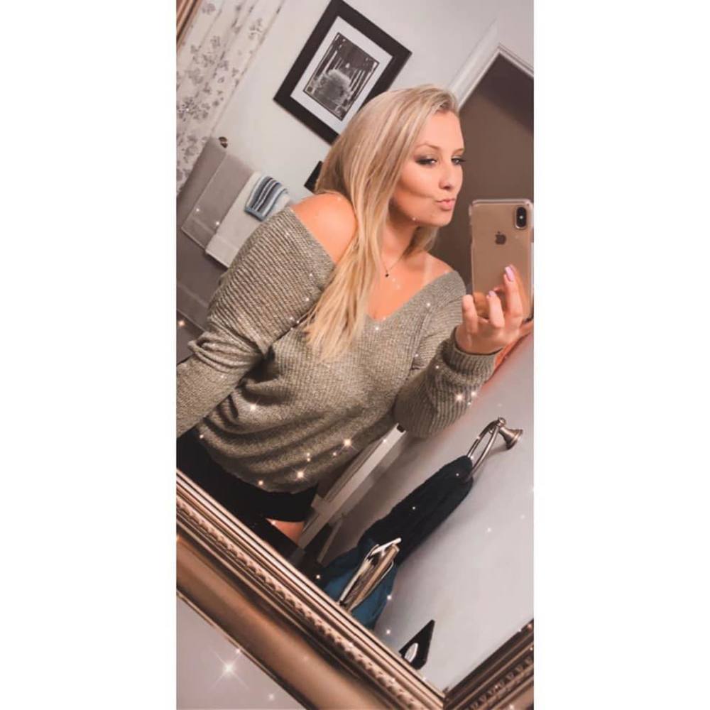 Meet your Posher, Steph